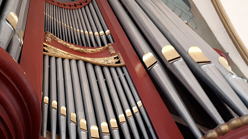 Maar het merendeel van het orgel blijft verborgen.